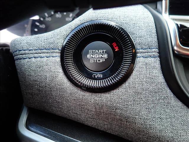 Used 2024 Jeep Compass Latitude AWD/4WD image 21