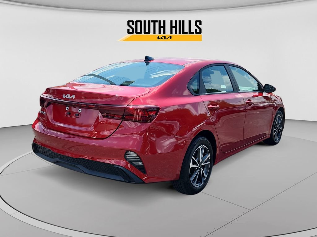 Certified 2024 Kia Forte LXS FWD image 5