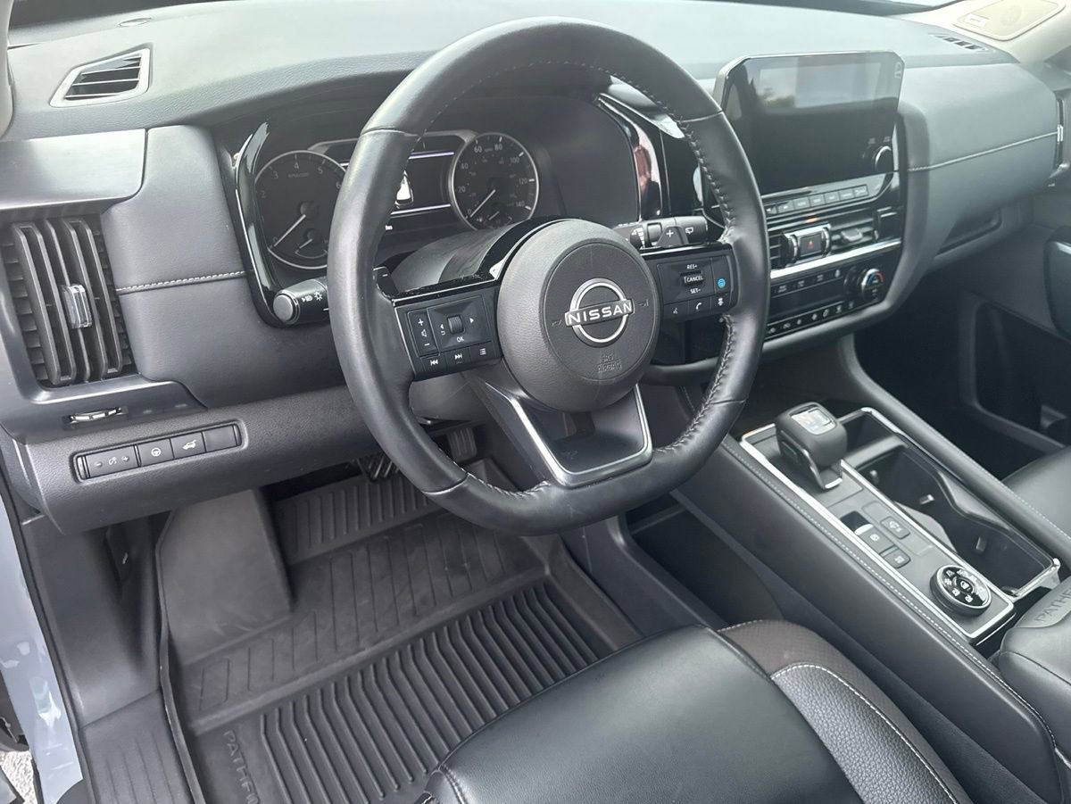 Used 2023 Nissan Pathfinder SL w/ SL Premium Package AWD/4WD image 20