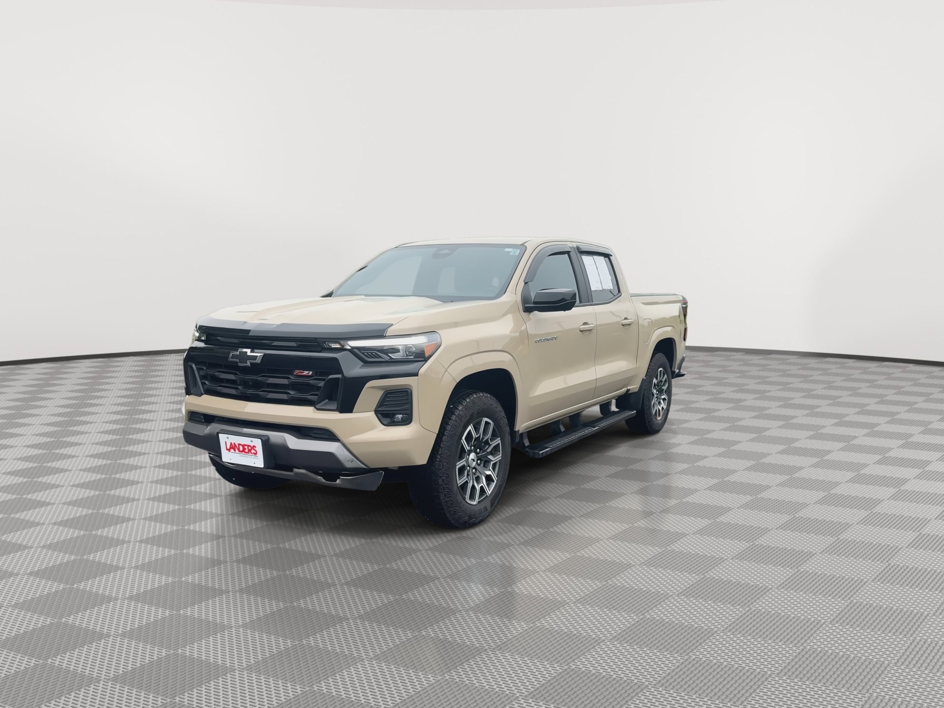 Certified 2024 Chevrolet Colorado Z71 w/ Z71 Convenience Package 2 AWD/4WD image 4