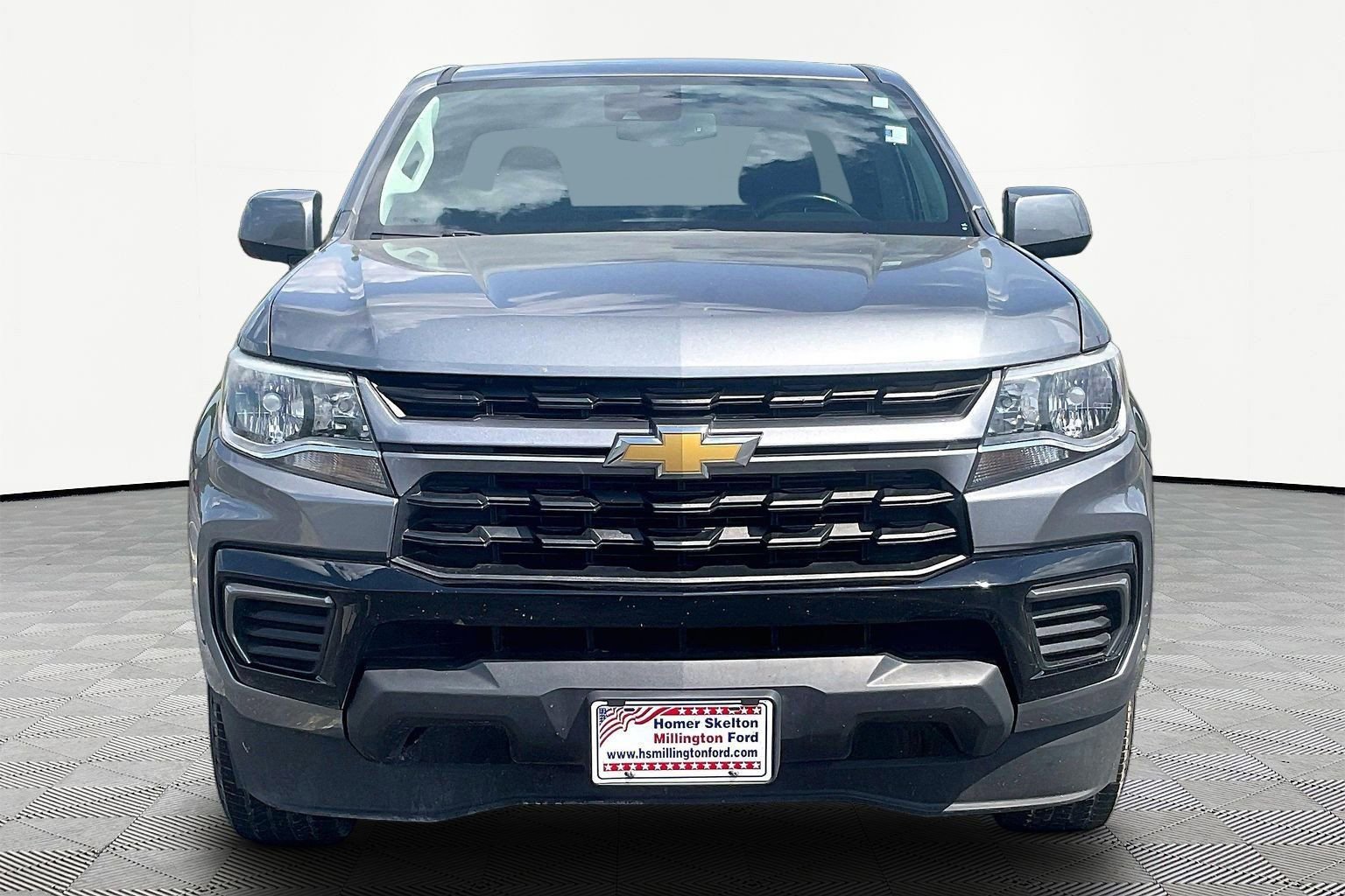 Used 2022 Chevrolet Colorado LT w/ Fleet Safety Package RWD image 3