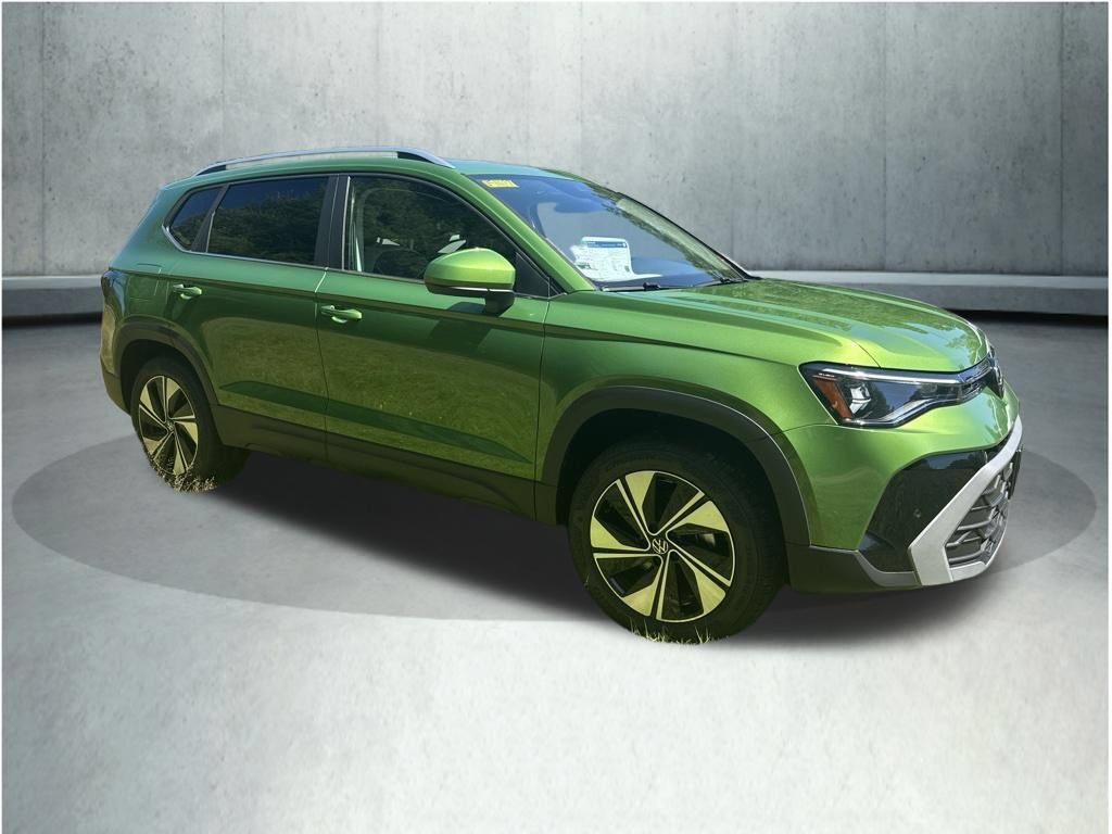New 2026 Volkswagen Taos SE AWD/4WD image 4