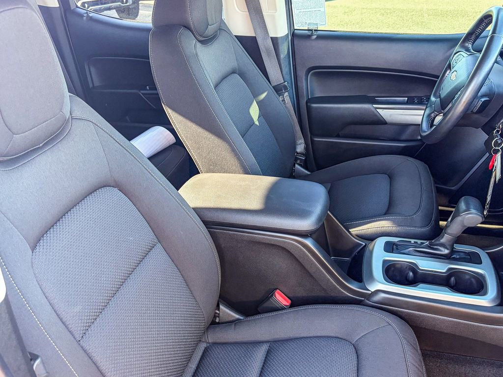 Used 2016 Chevrolet Colorado LT w/ LT Convenience Package image 38