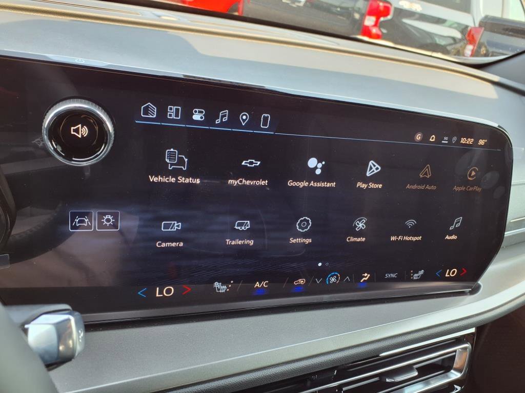 New 2026 Chevrolet Traverse LT w/ Driver Confidence Package image 3