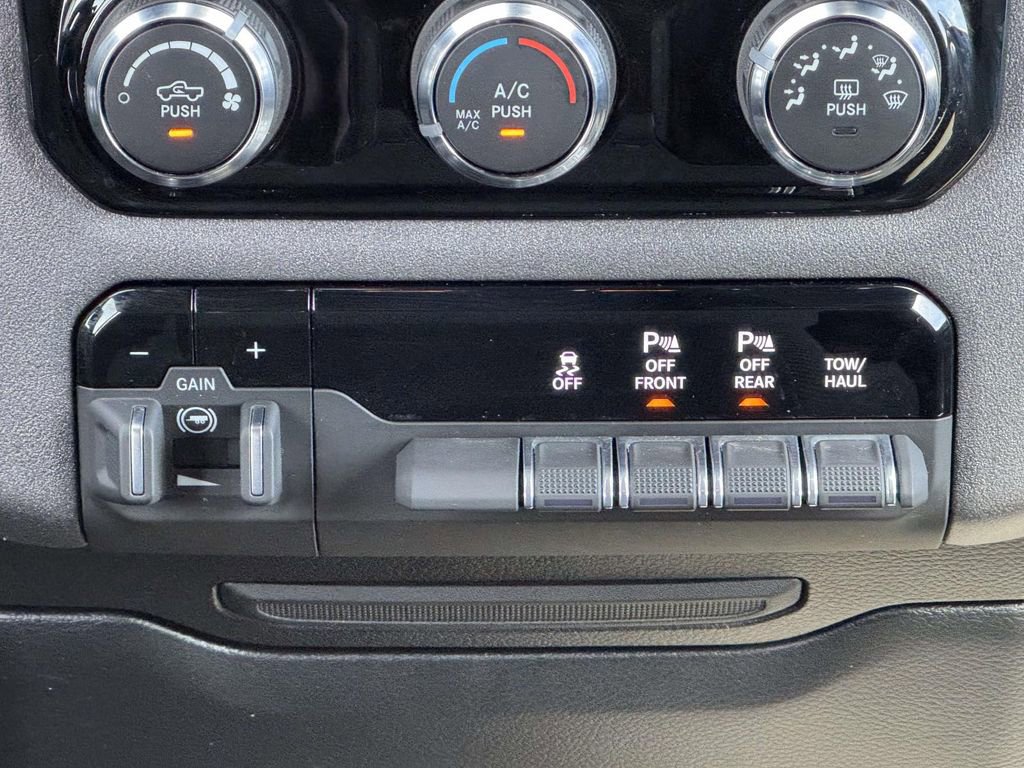 Used 2026 RAM 1500 Classic Warlock AWD/4WD image 20