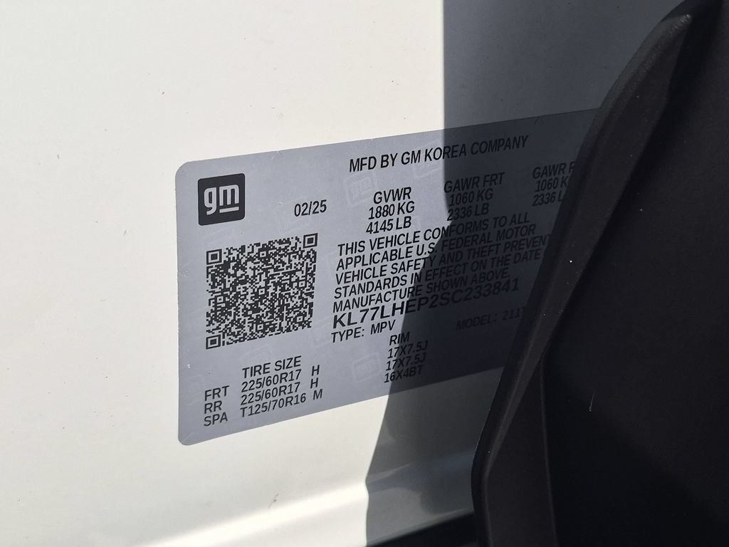 Used 2025 Chevrolet Trax LT w/ LT Convenience Package FWD image 36