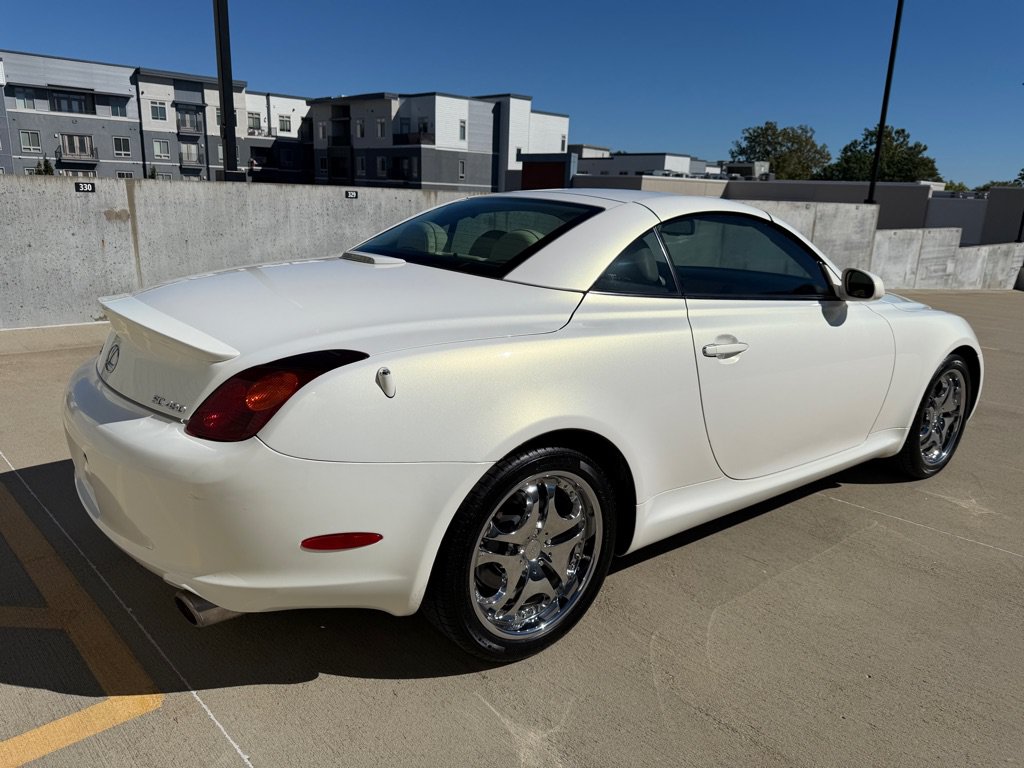Used 2004 Lexus SC 430 Convertible w/ Preferred Accessory Pkg RWD image 27