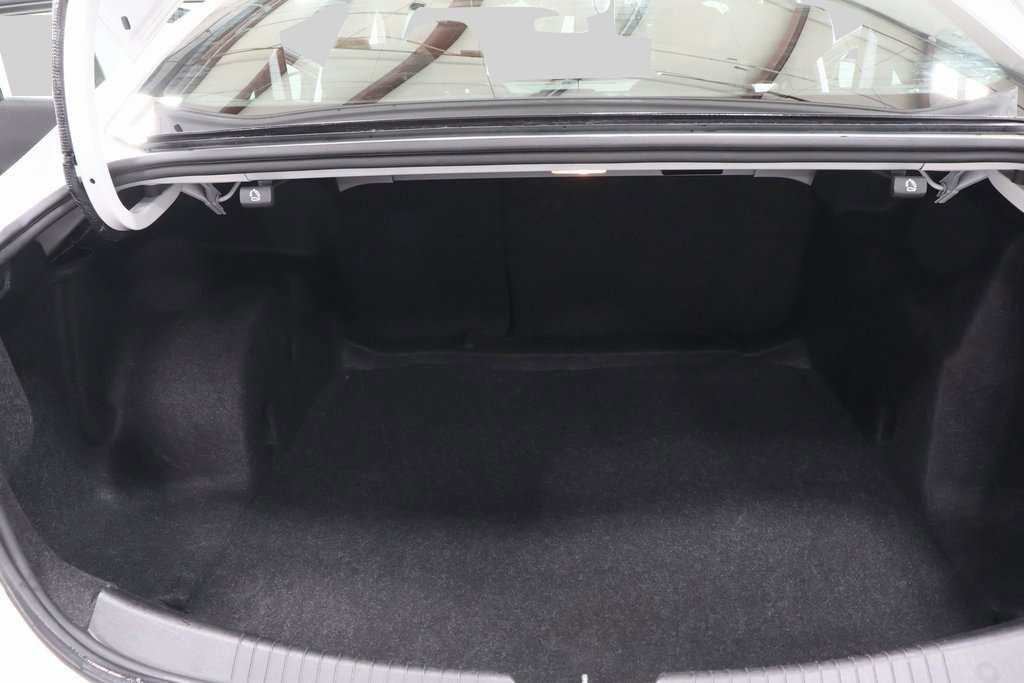 Used 2023 Chevrolet Malibu LT image 27