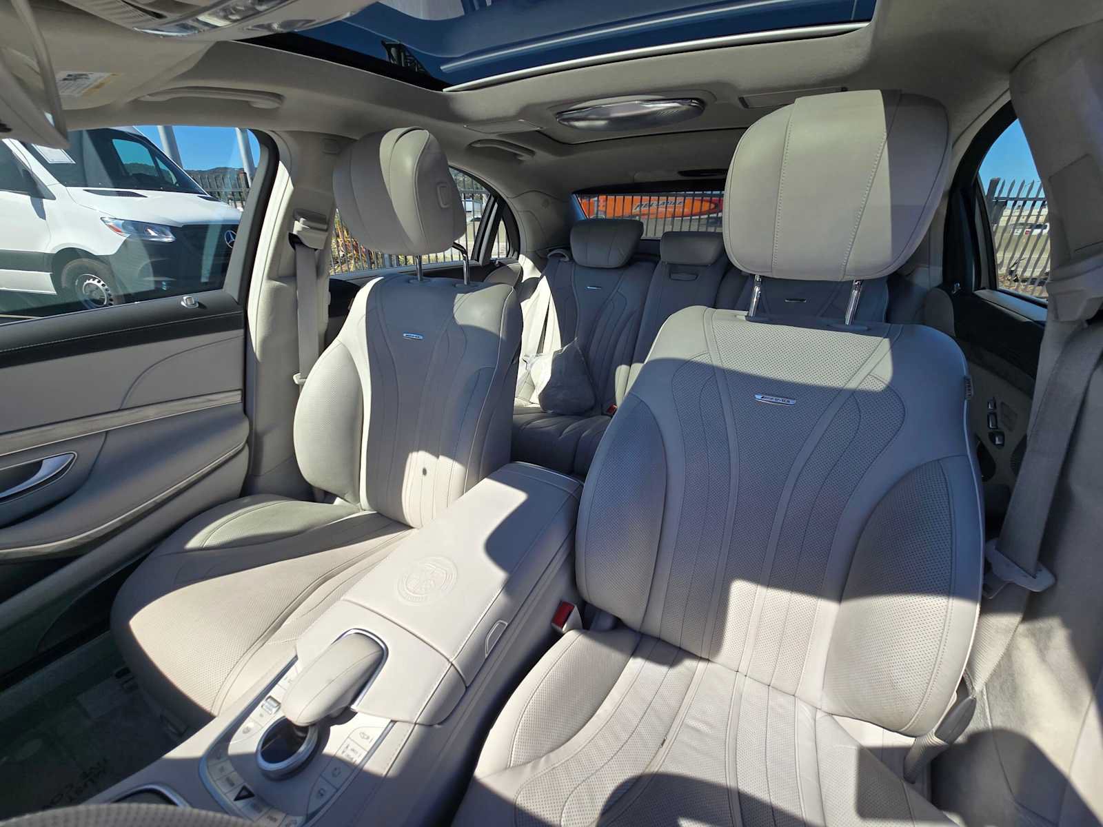 Used 2014 Mercedes-Benz S 63 AMG 4MATIC Sedan image 19