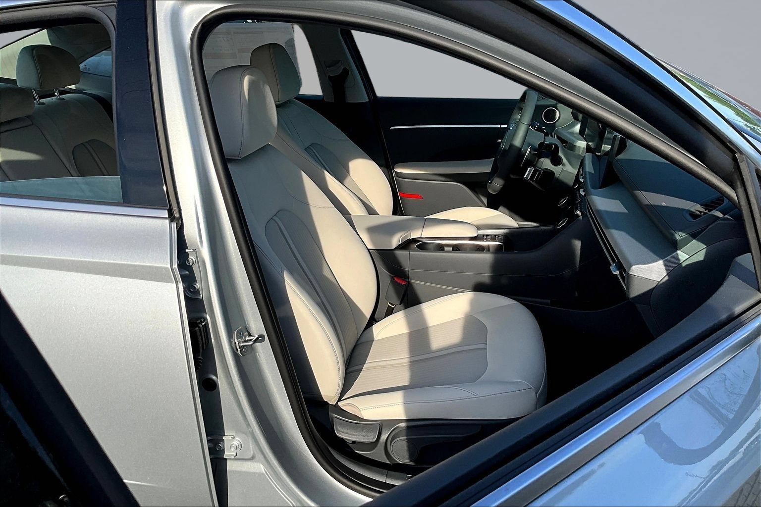 New 2026 Hyundai Sonata SEL AWD/4WD image 14