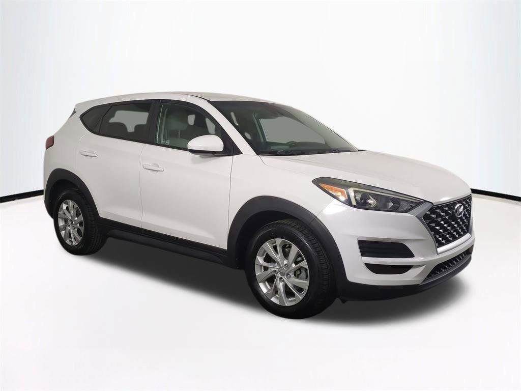 Used 2019 Hyundai Tucson SE image 2