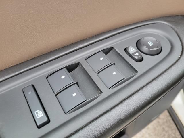 Used 2015 GMC Acadia SLT AWD/4WD image 19