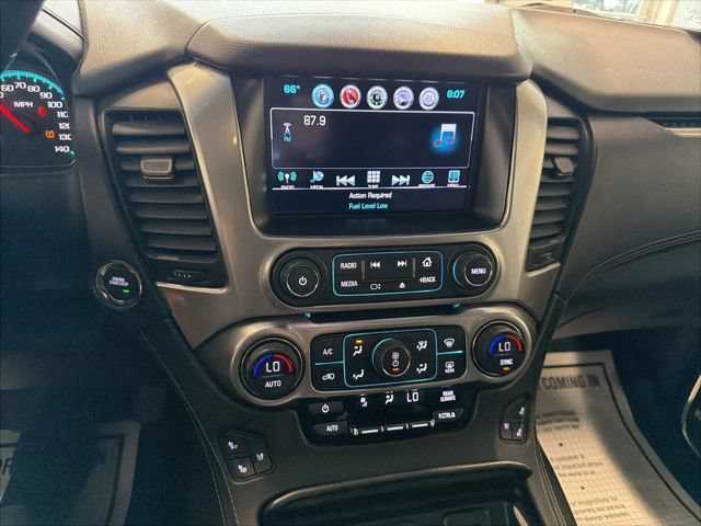 Used 2018 Chevrolet Suburban Premier AWD/4WD image 29
