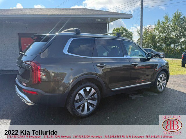 Used 2022 Kia Telluride S AWD/4WD image 3