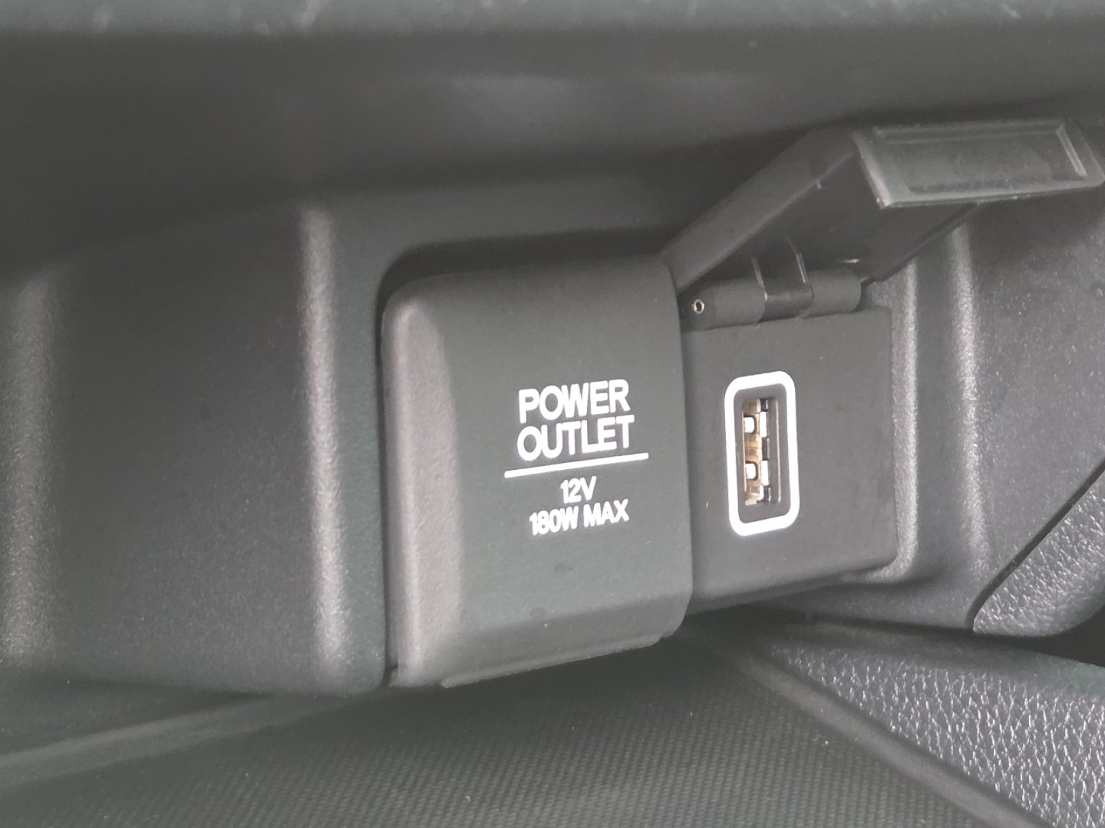 Used 2022 Honda Pilot Sport image 9