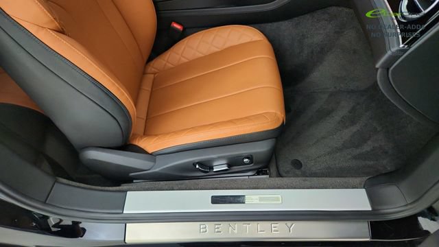 Used 2022 Bentley Continental GT AWD/4WD image 29