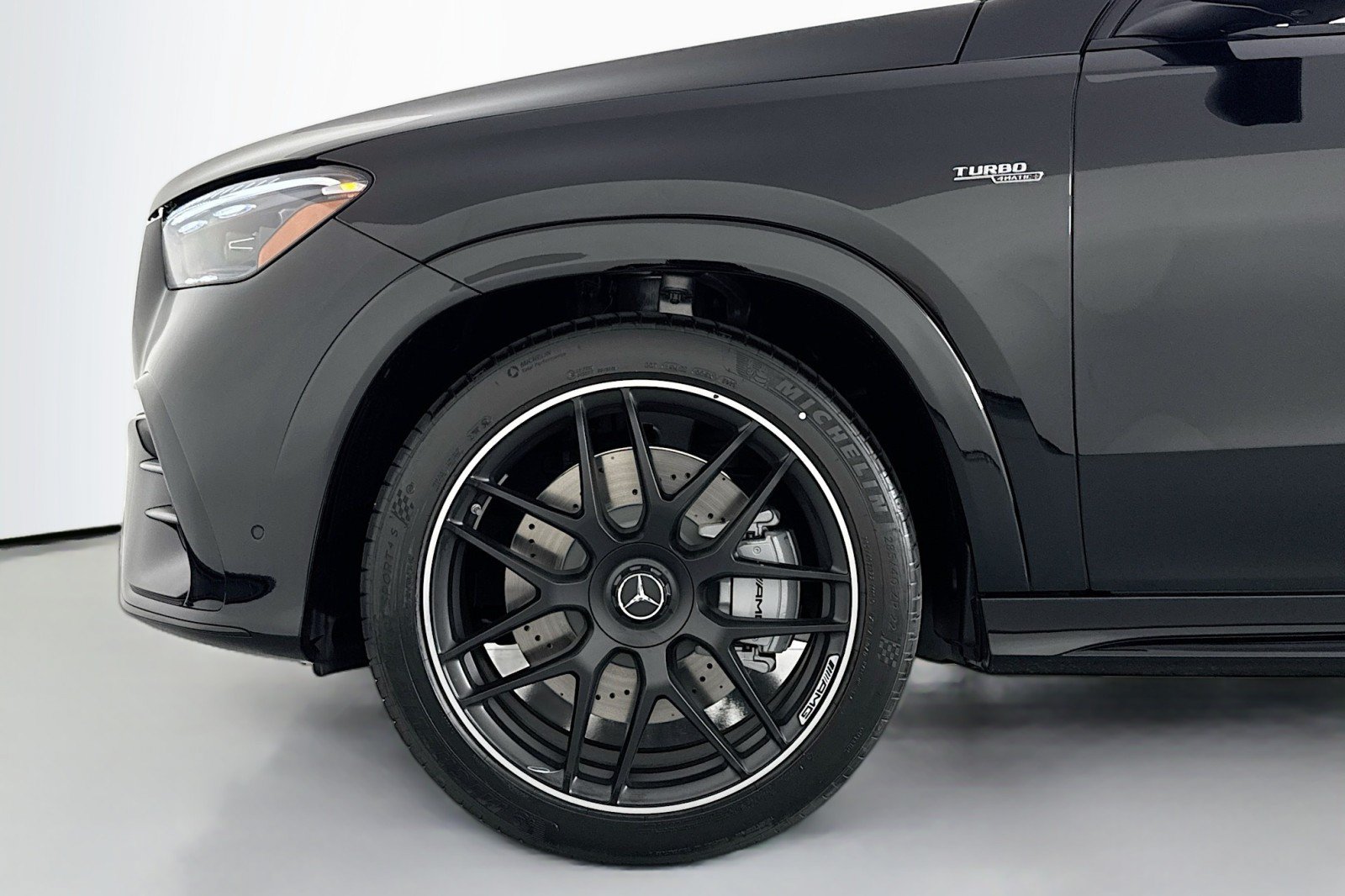 New 2026 Mercedes-Benz GLE 53 AMG 4MATIC Coupe image 9