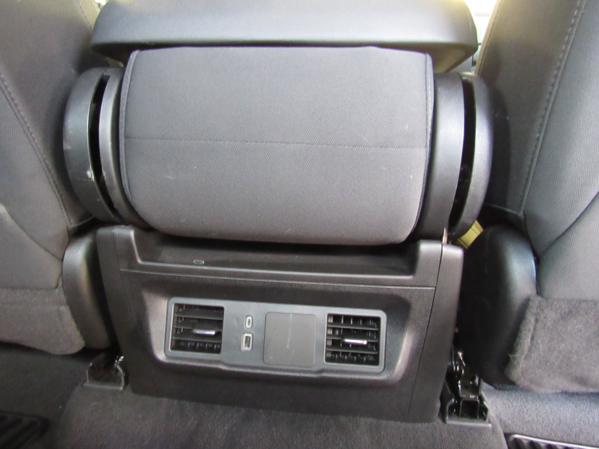 Used 2024 Chevrolet Silverado 1500 Custom w/ LPO, Dark Essentials Package AWD/4WD image 32