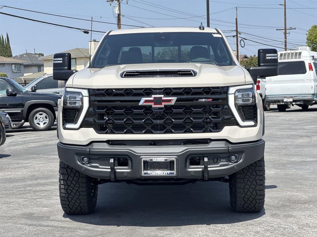 New 2026 Chevrolet Silverado 2500 ZR2 w/ ZR2 Bison Edition AWD/4WD image 2