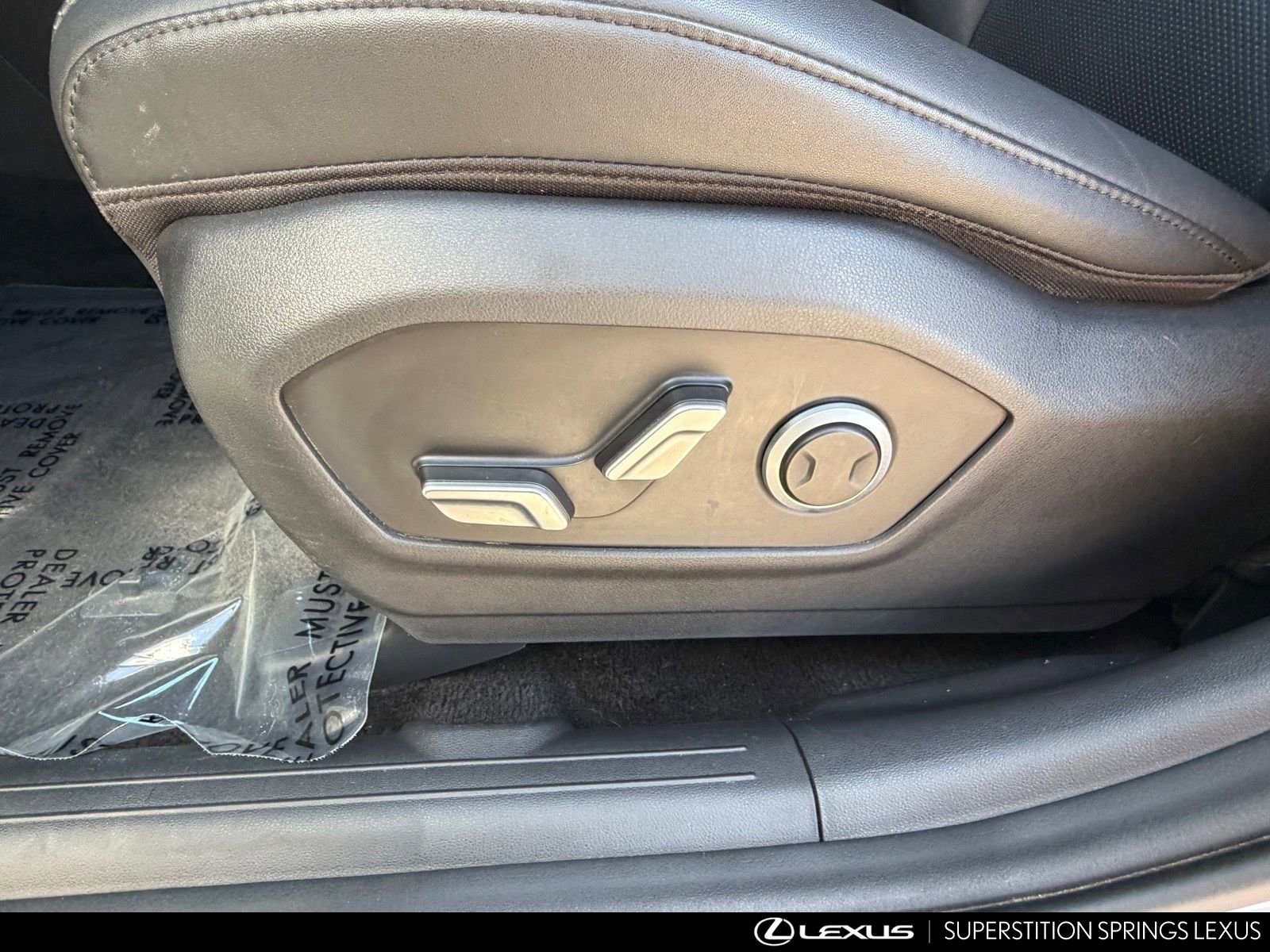 Used 2024 Hyundai Santa Fe SEL image 17