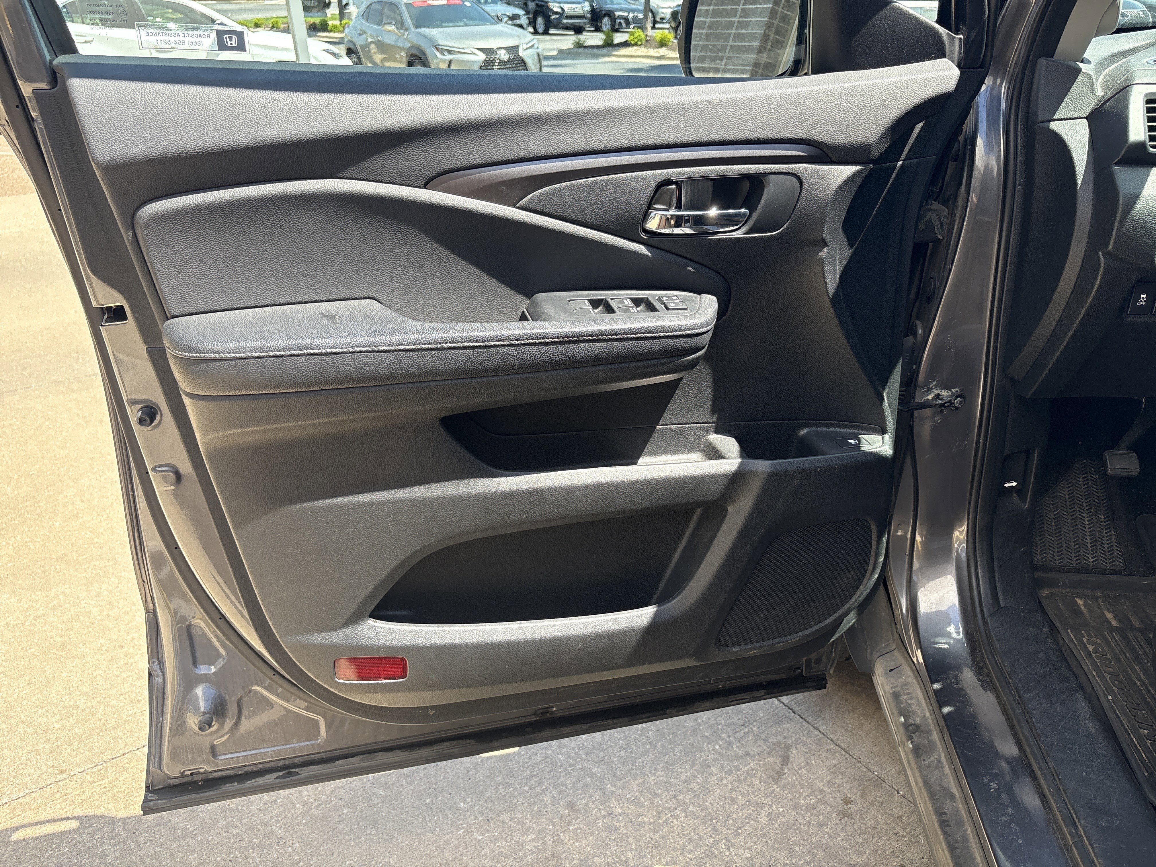 Used 2017 Honda Ridgeline RTL image 14