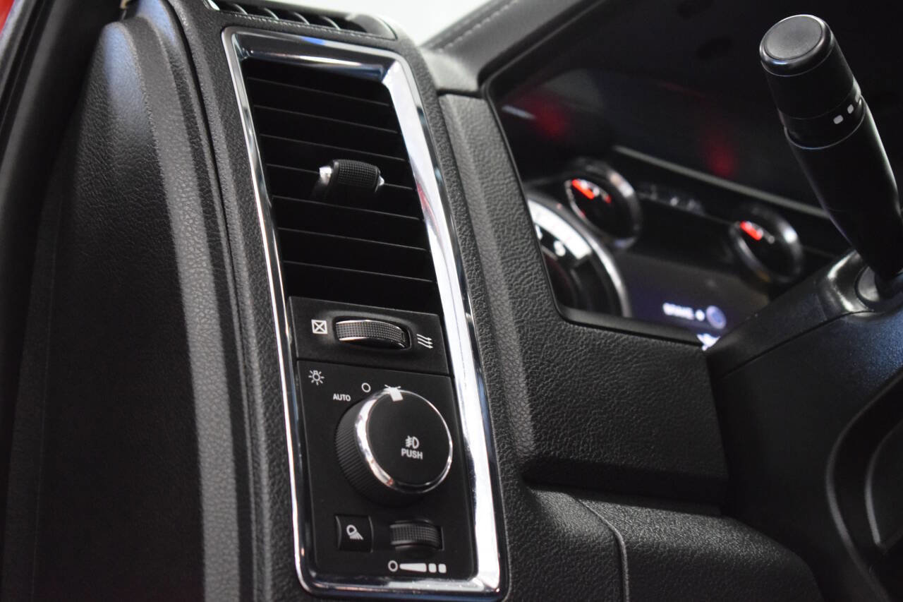 Used 2016 RAM 1500 Laramie w/ Convenience Group image 87