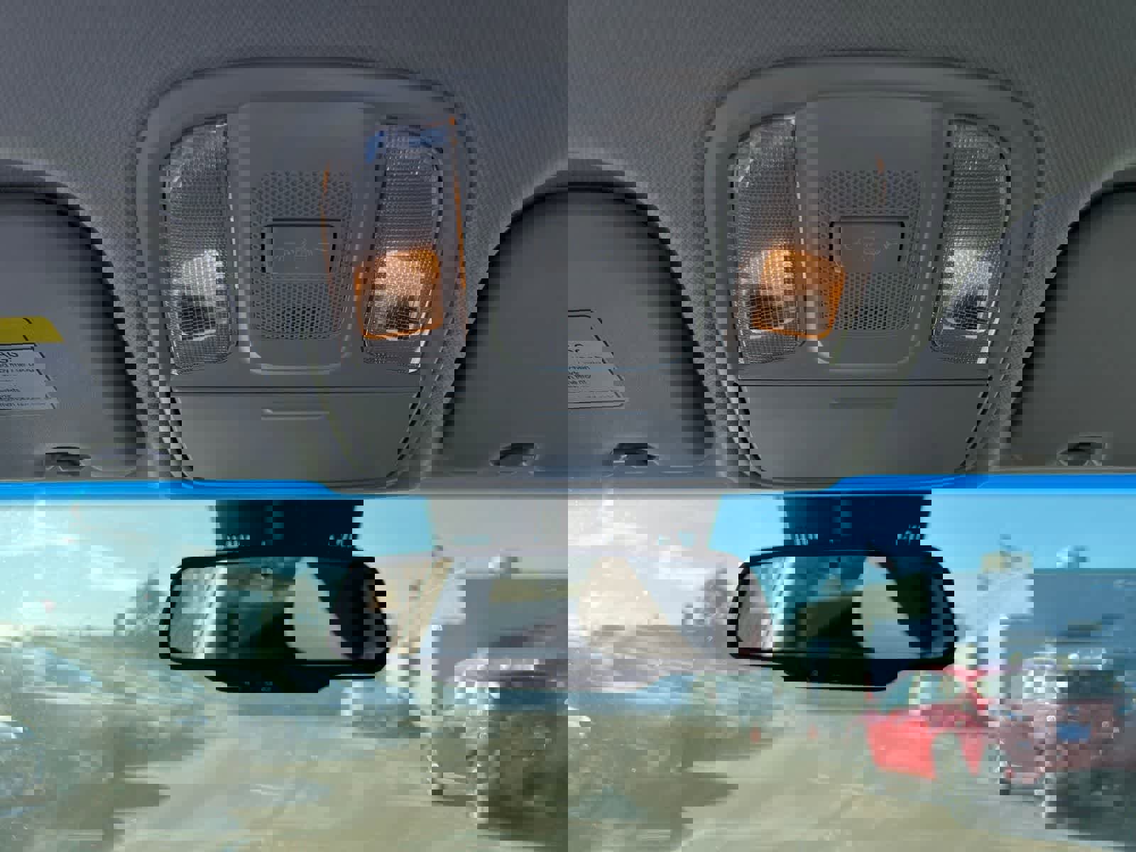 Used 2018 Kia Niro LX image 33