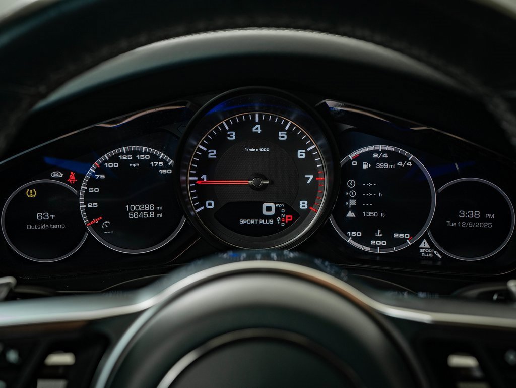 Used 2019 Porsche Cayenne S image 36