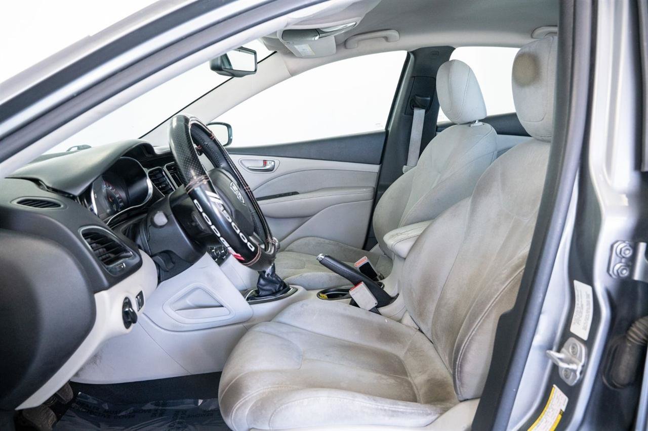 Used 2013 Dodge Dart SXT w/ Popular Equipment Group FWD image 11