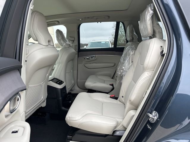 New 2026 Volvo XC90 T8 Ultra w/ Protection Package Premier image 11