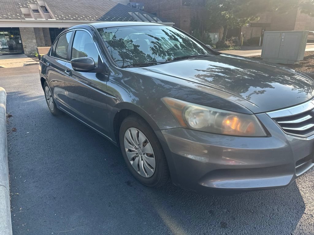 Used 2011 Honda Accord LX image 9