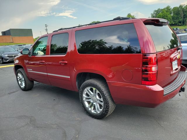 Used 2011 Chevrolet Suburban LT w/ Luxury Package image 5