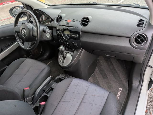 Used 2013 MAZDA MAZDA2 Sport image 26