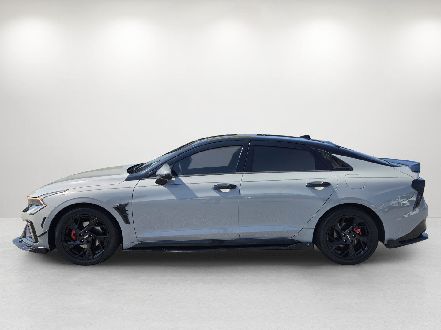Used 2025 Kia K5 GT-Line w/ GT-Line Premium Package FWD image 8