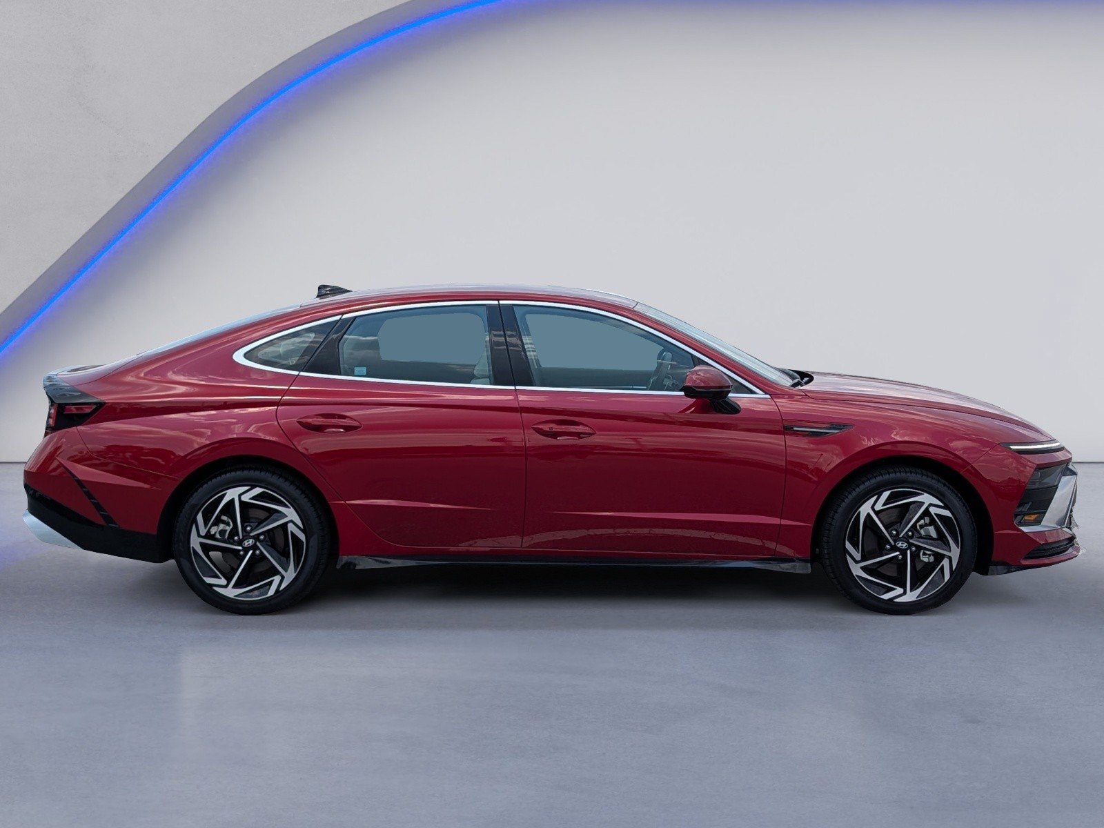 Used 2026 Hyundai Sonata SEL FWD image 3