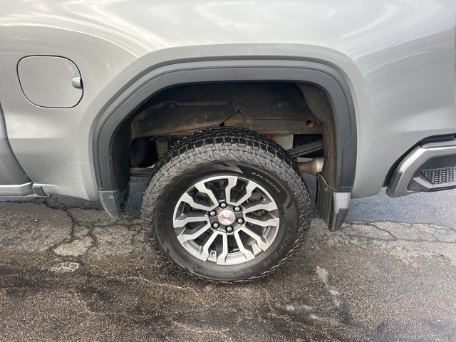 Used 2023 GMC Sierra 1500 AT4 w/ AT4 Preferred Package image 8
