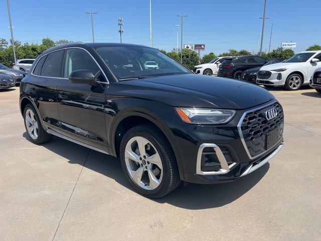 Used 2023 Audi Q5 2.0T Premium Plus w/ Premium Plus Package AWD/4WD image 1