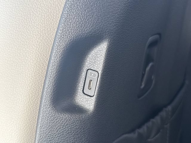 Used 2025 Kia Telluride EX FWD image 17