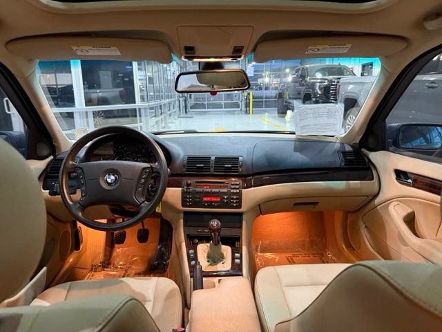 Used 2005 BMW 325xi Sedan AWD/4WD image 32