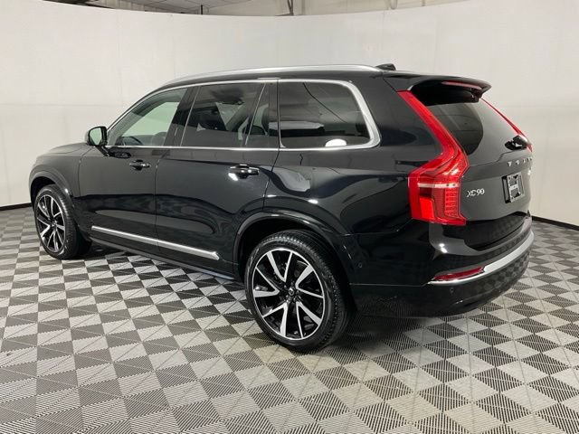Certified 2025 Volvo XC90 B5 Plus w/ Protection Package AWD/4WD image 4