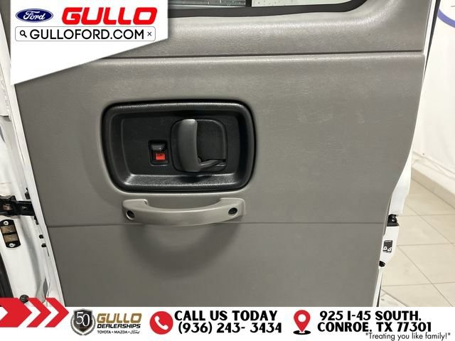Used 2023 Chevrolet Express 3500 LS RWD image 16