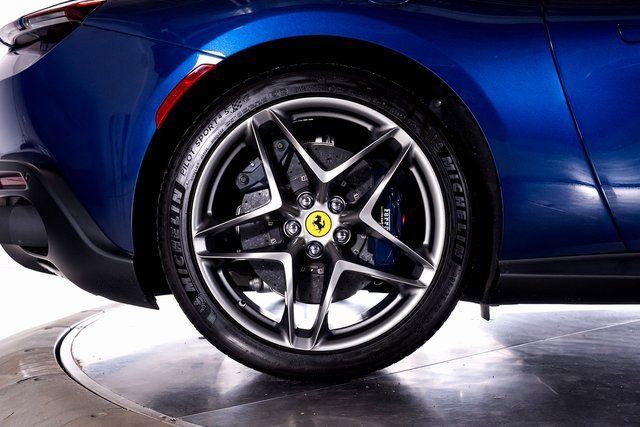 Certified 2025 Ferrari Roma Spider image 19