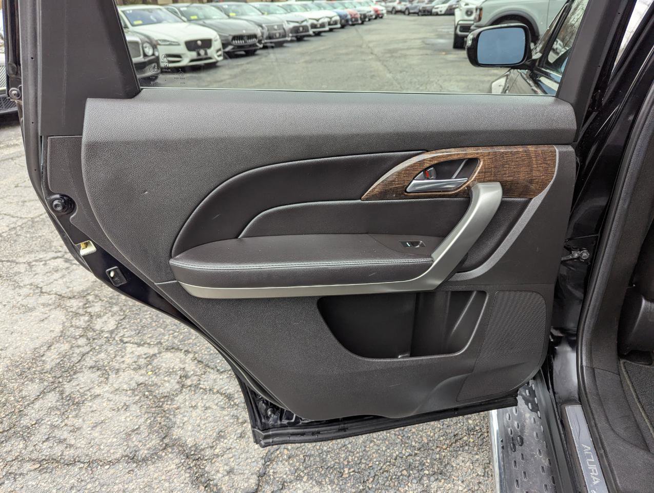 Used 2011 Acura MDX w/ Technology Package AWD/4WD image 42