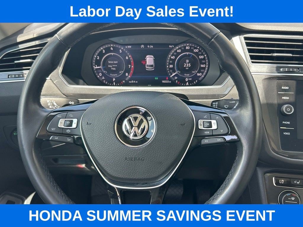 Used 2019 Volkswagen Tiguan SEL Premium AWD/4WD image 19