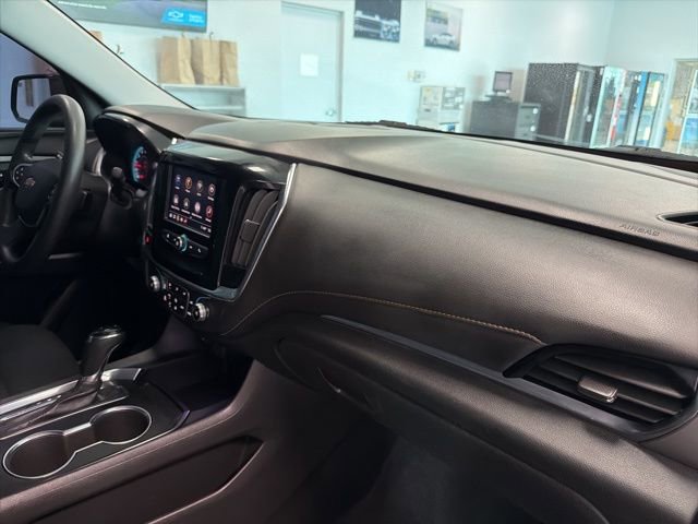 Used 2020 Chevrolet Traverse LS image 30