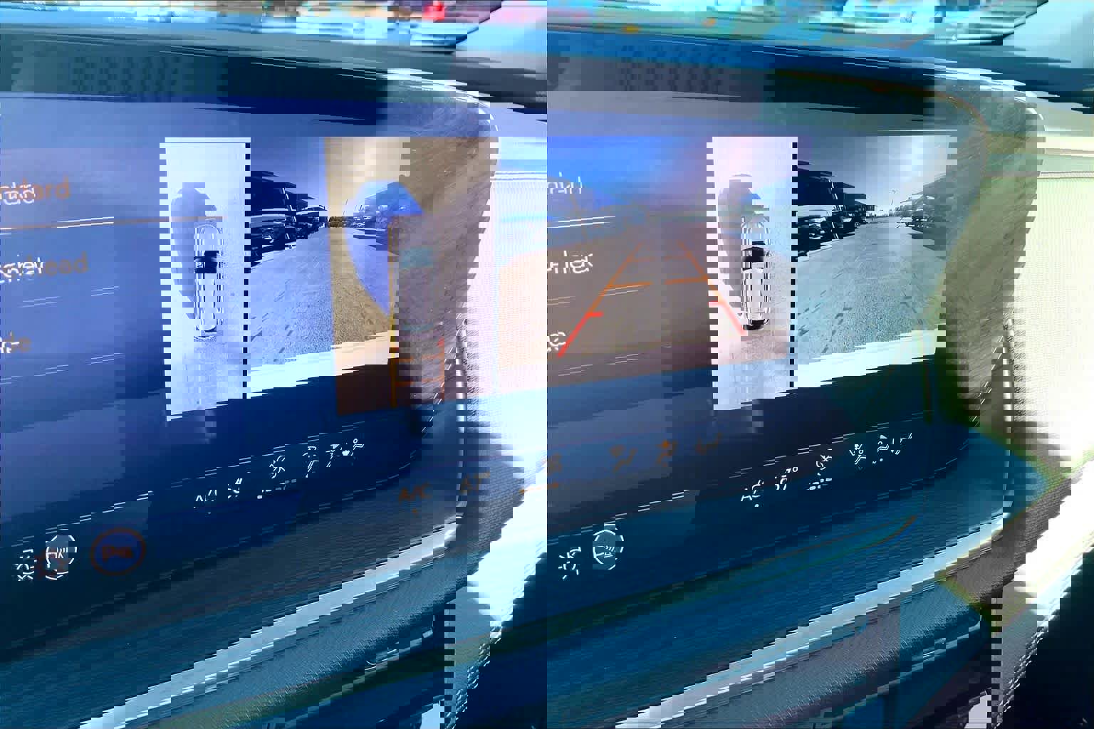 Certified 2025 Buick Envision Preferred image 26