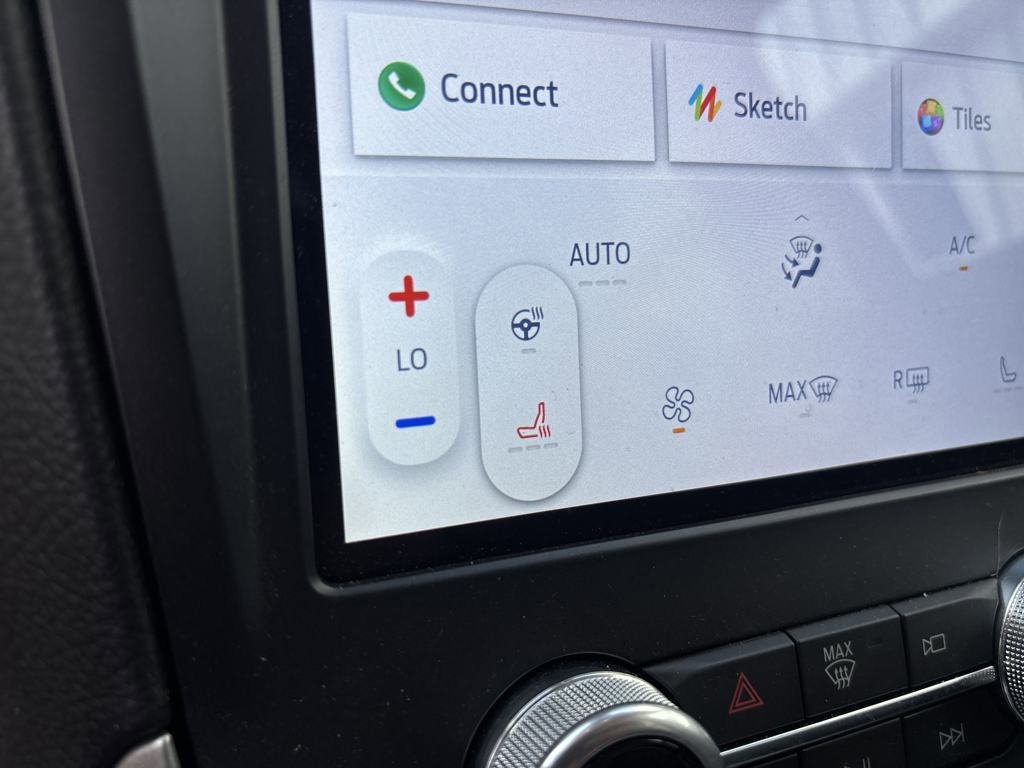 Used 2022 Ford Edge SEL w/ Convenience Package image 34