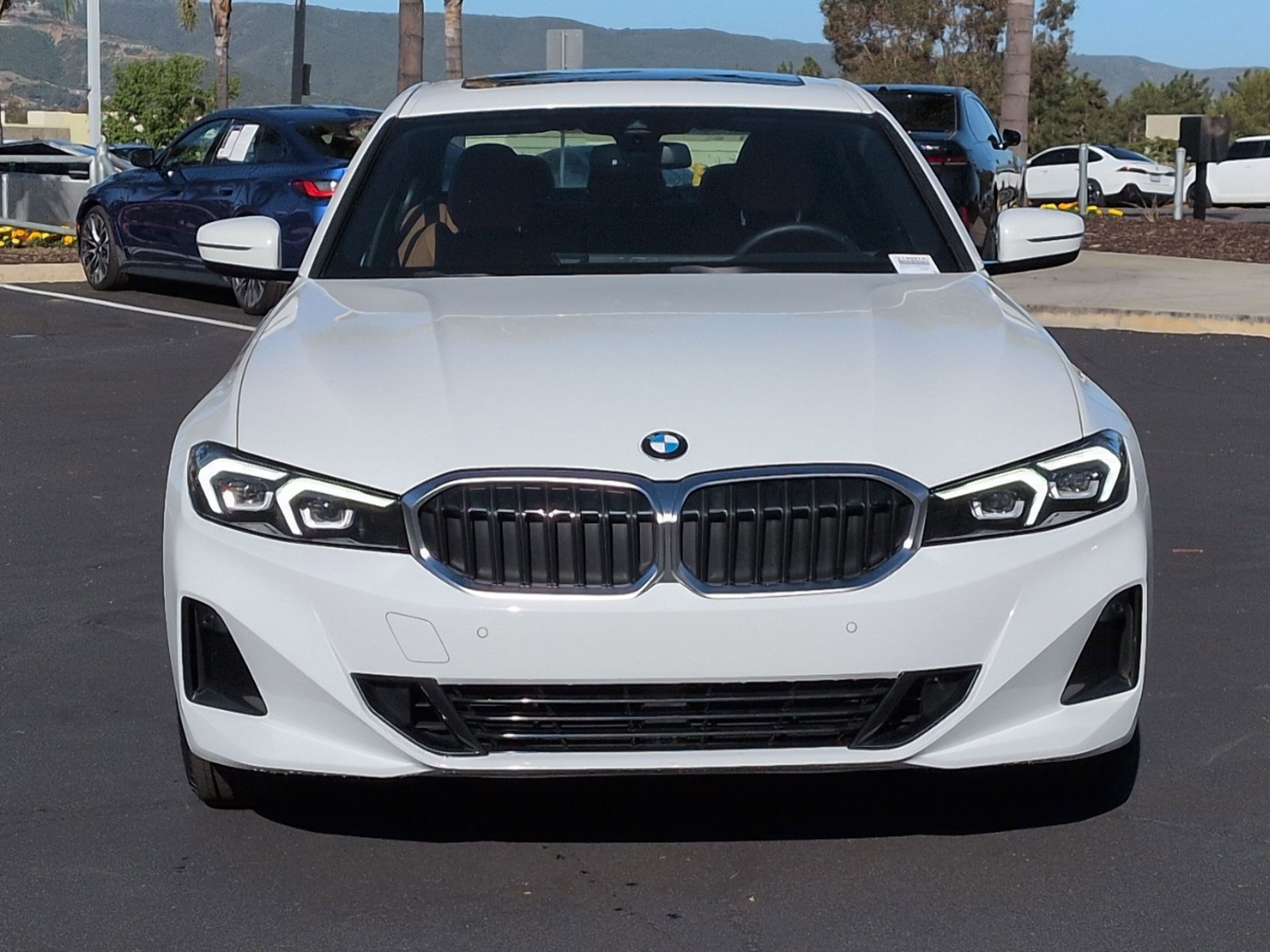 Certified 2024 BMW 330i Sedan w/ Convenience Package RWD image 3