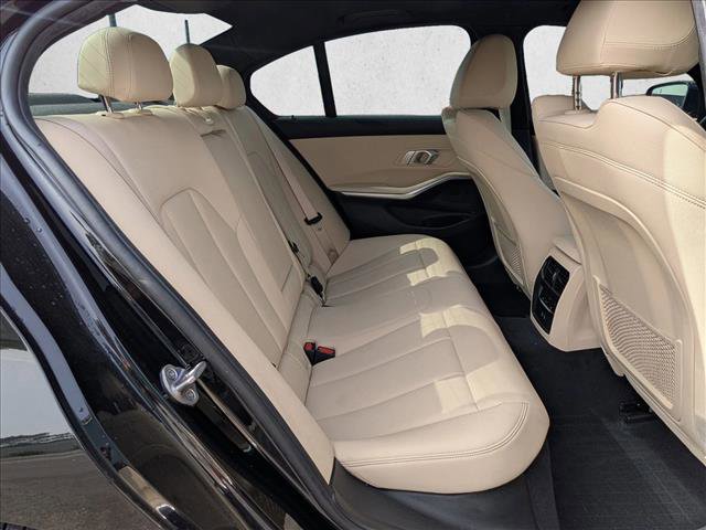 Used 2021 BMW 330i xDrive Sedan AWD/4WD image 20