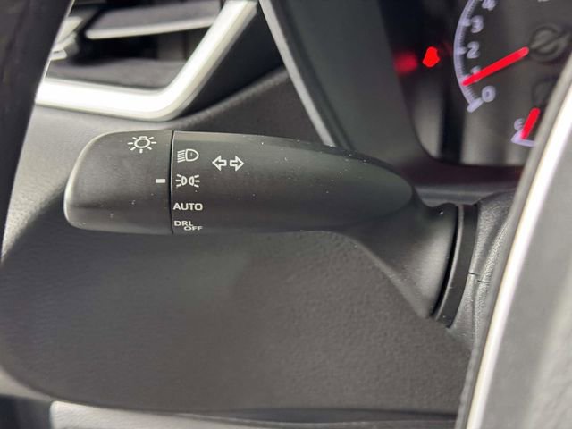 Used 2020 Toyota Corolla SE image 21